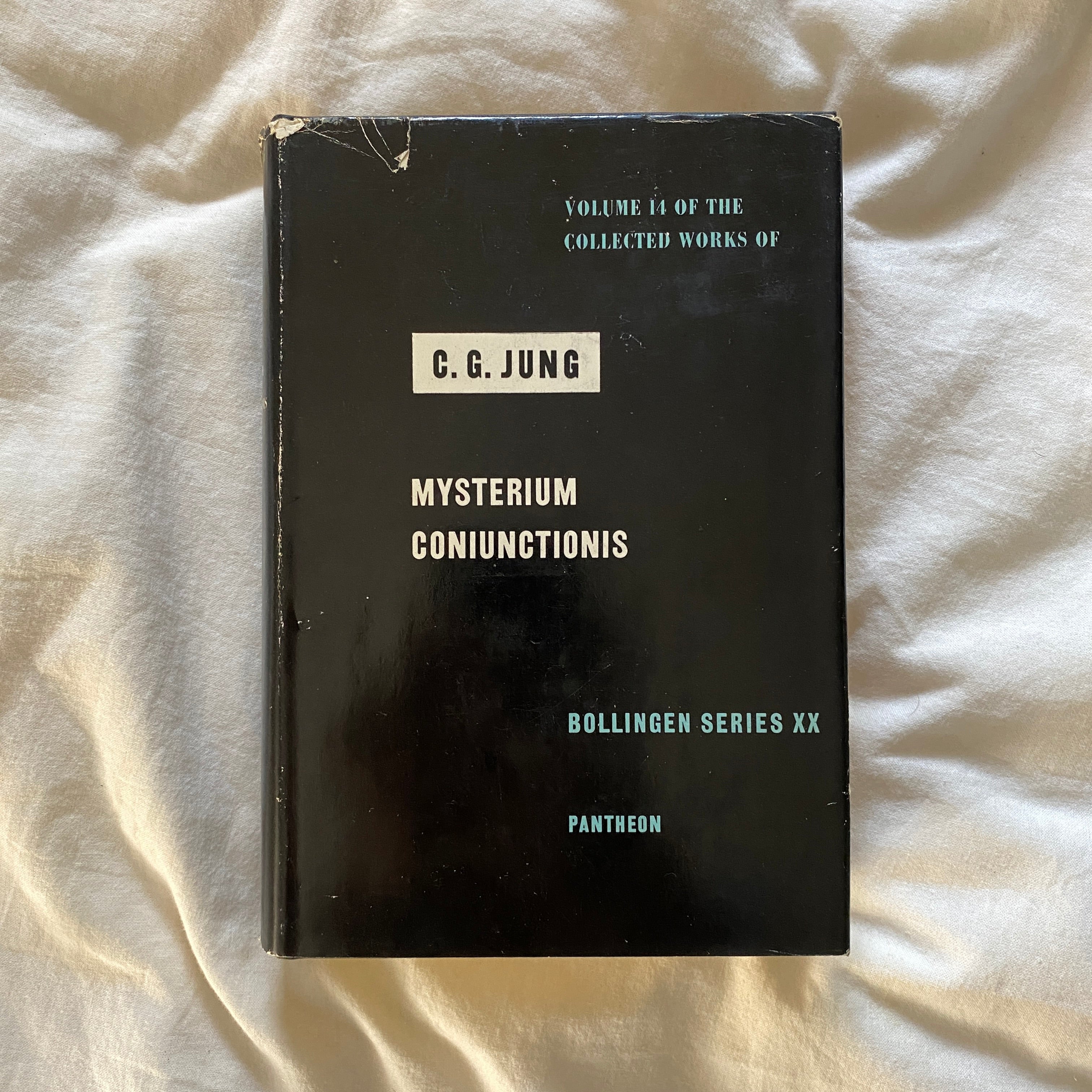 Mysterium Coniunctions by C. G. Jung