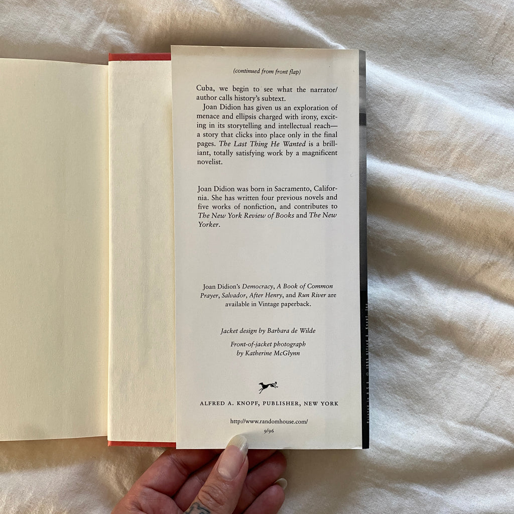 The Last Thing He Wanted by Joan Didion