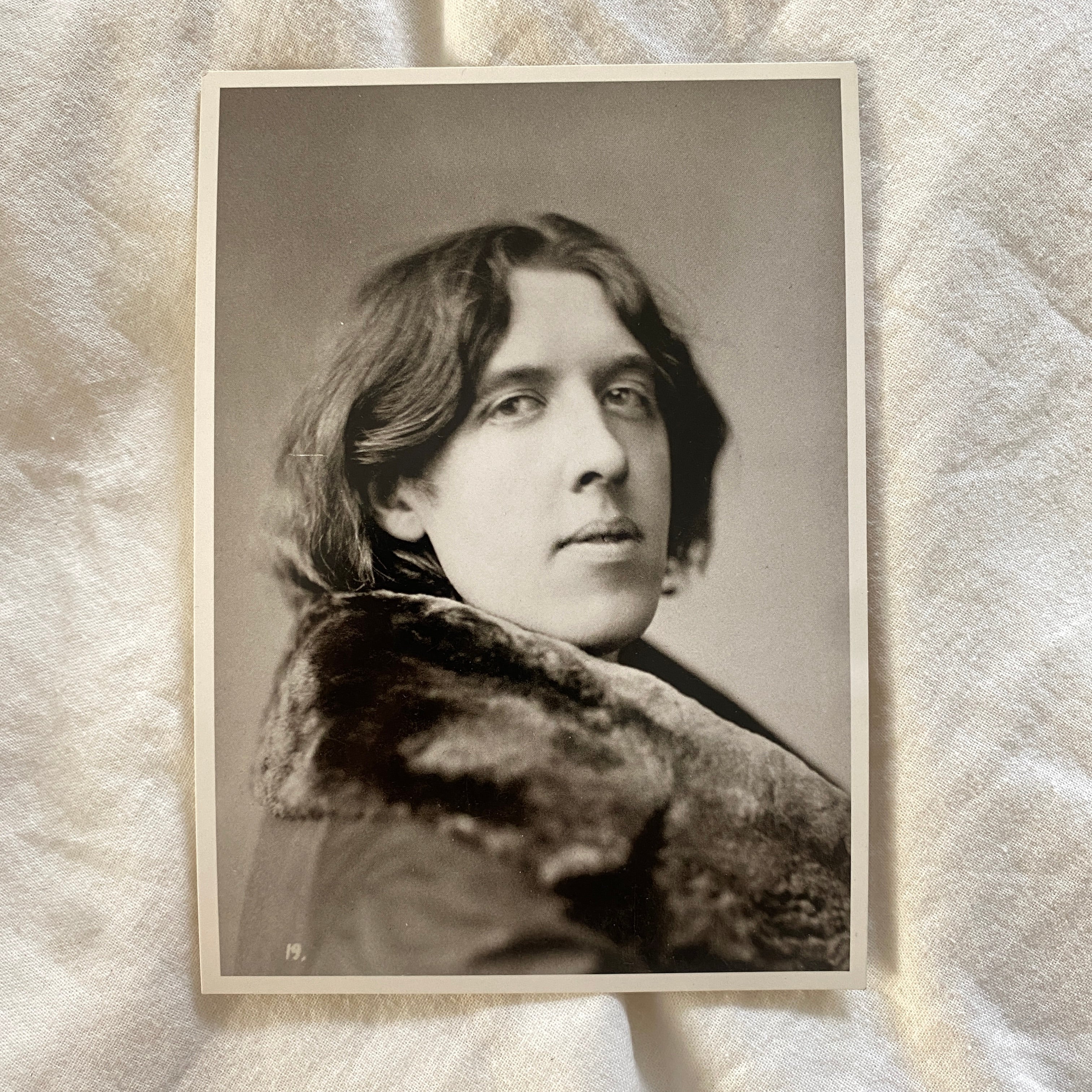 Oscar Wilde postcard